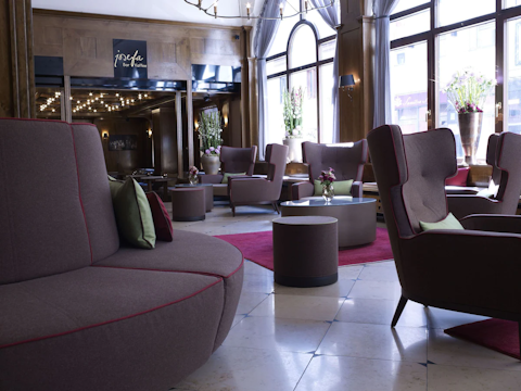 ミュンヘン中心部の好ロケーション！スタイリッシュな4つ星ホテルに充実のステイ