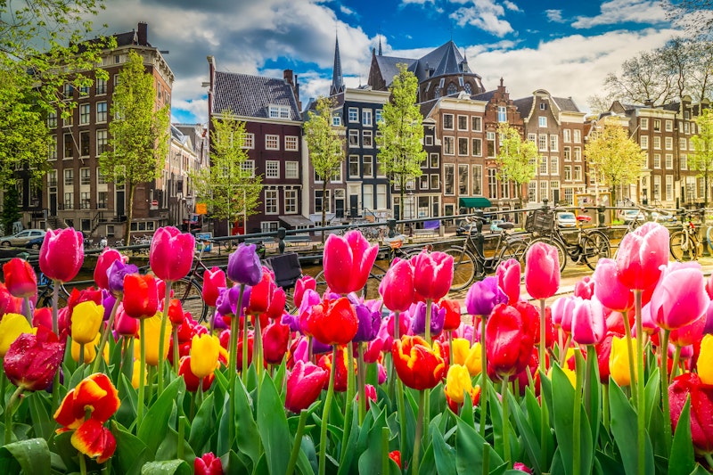 街歩きにうってつけな人気2都市を訪れる周遊プラン！4つ星クラスでステイも充実