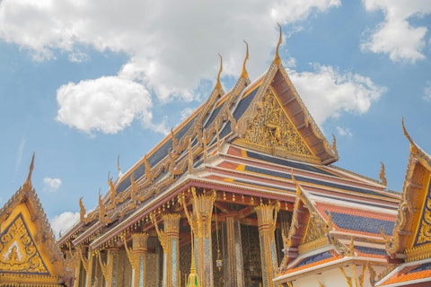 サウナや屋外プールを完備!チャオプラヤー川そばの4つ星ホテルで快適ステイ