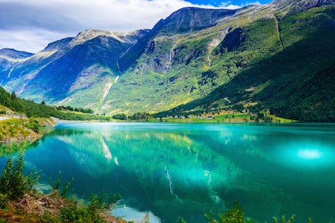 14名限定✨燃油込み！添乗員同行で夏の北欧へ！ノルウェーのフィヨルドと街歩きを楽しむ7日間