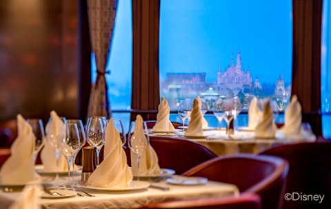 あこがれの5つ星ホテル!上海ディズニーランド・ホテルに宿泊。JALビジネスクラス利用