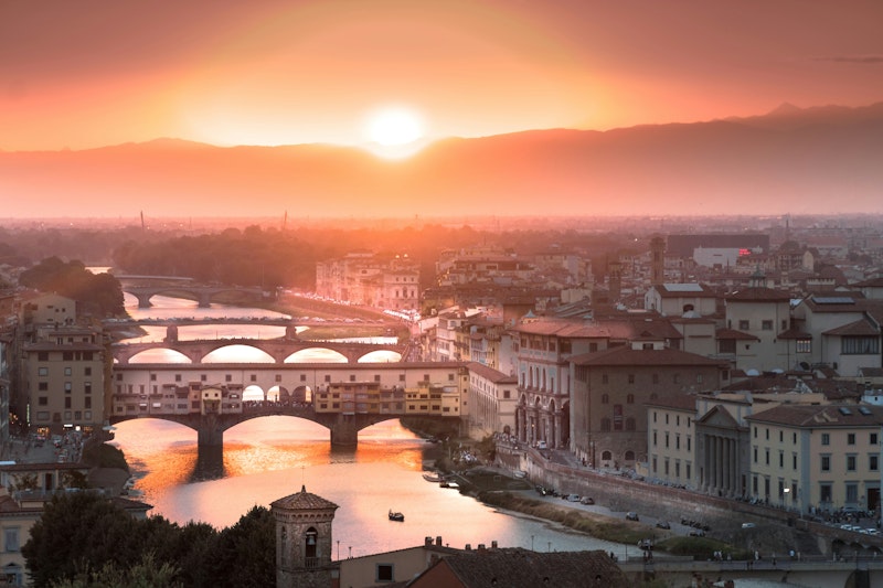 イタリア3都市を周遊！好立地なホテルに泊まるおまかせプラン。プレミアムエコノミー利用