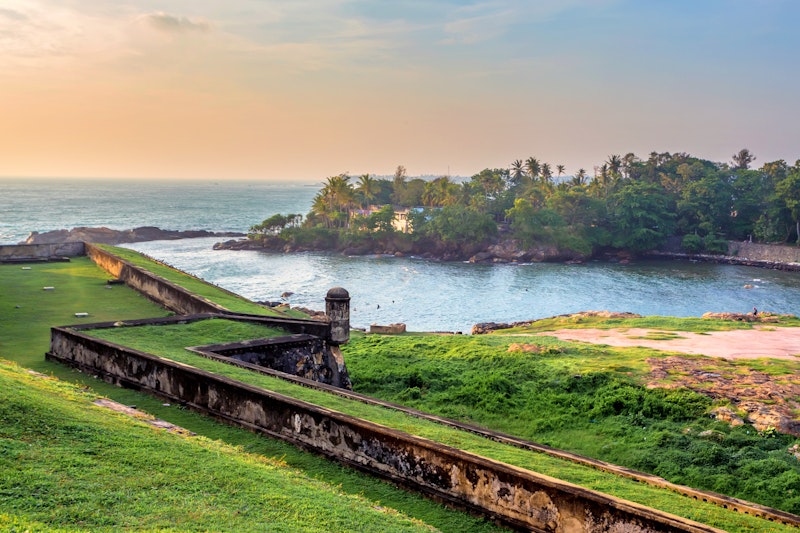 スリランカ観光の見どころを網羅した周遊プラン！ホテルはおまかせ。ビジネスクラス利用