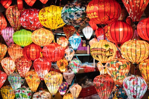 ベトナム中部の人気エリアを効率よく周遊！5つ星ホテルでラグジュアリーなステイ