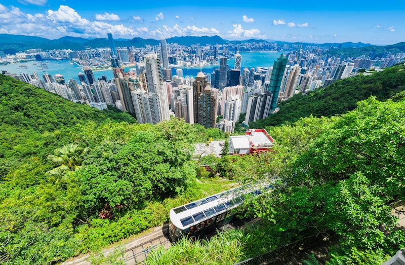 1デー・パーク・チケットつき！ミッキー＆フレンズルームで夢と魔法を満喫する旅