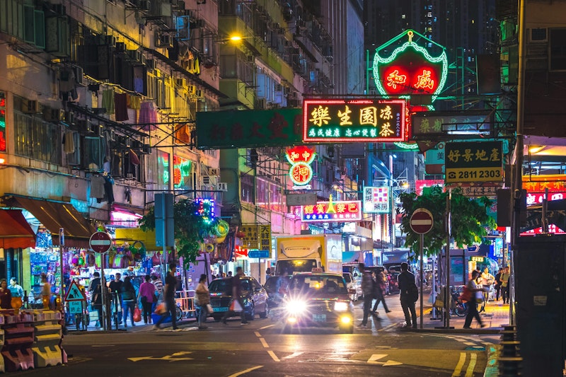 オープントップバスと夜景観賞つき！好立地なホテルに泊まる香港旅。ビジネスクラス利用