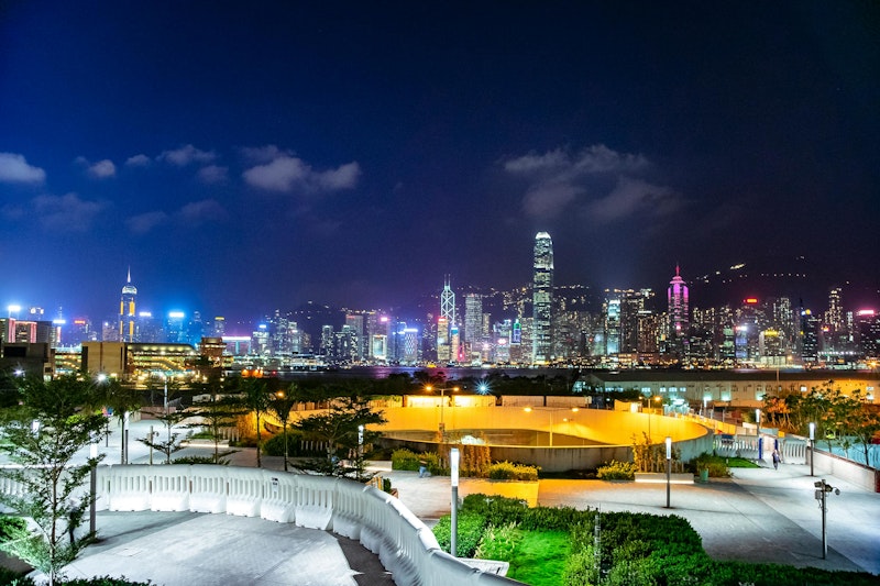 オープントップバスと夜景観賞つき！好立地なホテルで楽しむ香港旅。ビジネスクラス利用