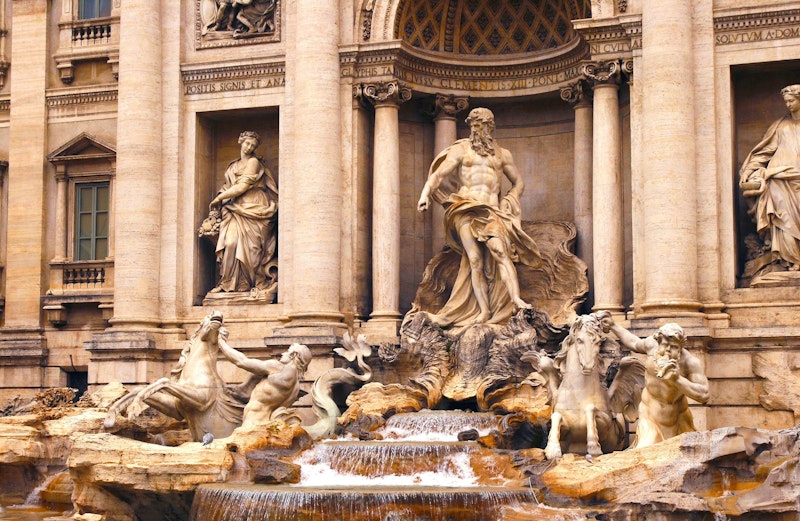 ローマ市内観光つき！ホテルは5つ星クラスで優雅なステイも満喫。往復送迎あり