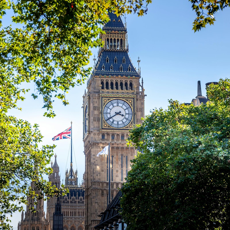 あこがれの2都市を訪れる周遊ツアー!ホテルは4つ星クラスで快適な滞在