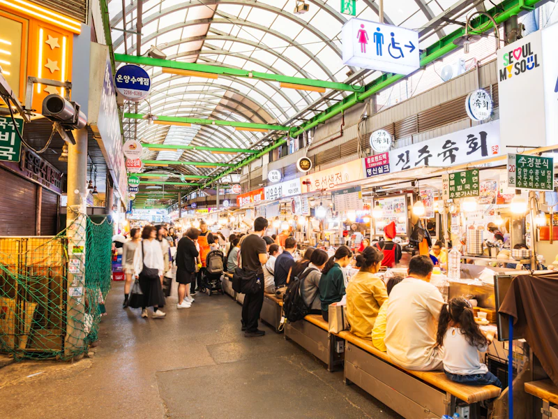 10日前まで予約OK!明洞駅に近い好立地なホテル。グループ向きの部屋に充実の滞在