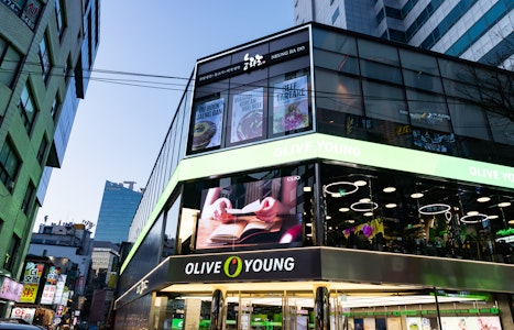 先着150組！SALE価格🎄往路夕方発でおトク！南大門の好立地ホテルに泊まって便利にソウルを満喫