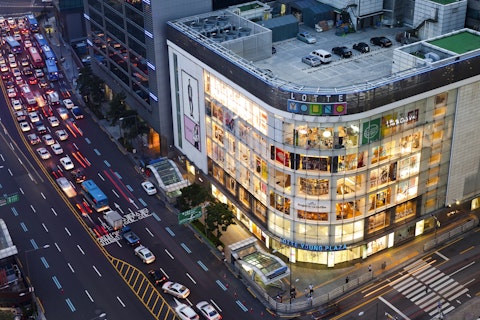 ビジネスクラスで行く！明洞駅すぐ前のベッド2台確約ホテル滞在でソウルを遊びつくそう