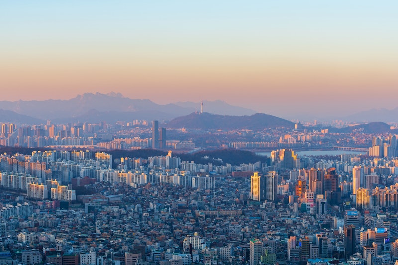 4日前まで予約OK！本格イタリアンカフェが自慢のグループ向けホテルにステイ