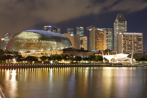 便利な駅チカ！ダイニング施設充実＆オーチャードロード沿いの5つ星ホテルにステイ