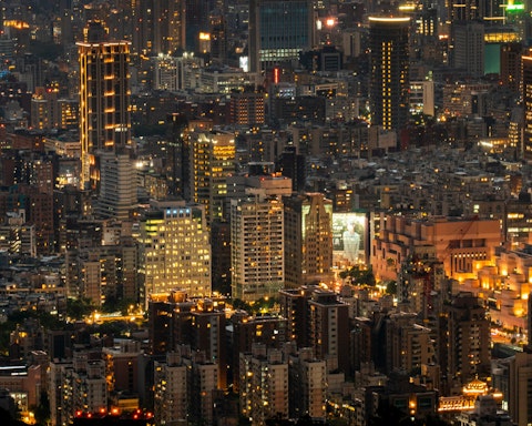 迪化街や寧夏夜市は徒歩圏内！落ちつきある雰囲気のホテルで快適ステイ。ベッド2台確約