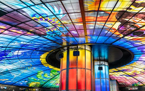 家族旅ならコレ！雨の日でも遊べる屋内キッズクラブを併設したリバーサイドホテルにステイ