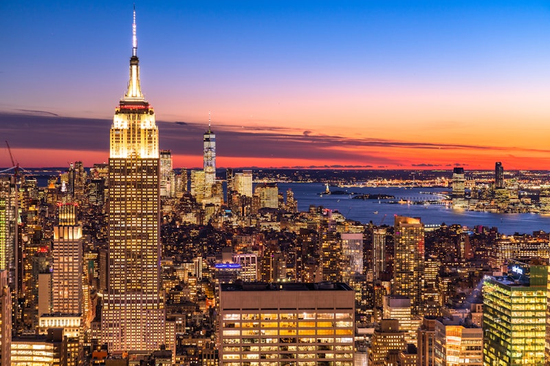 エンパイアステートビルの絶景を一望！チェルシー地区のホテルにステイ。朝食つき