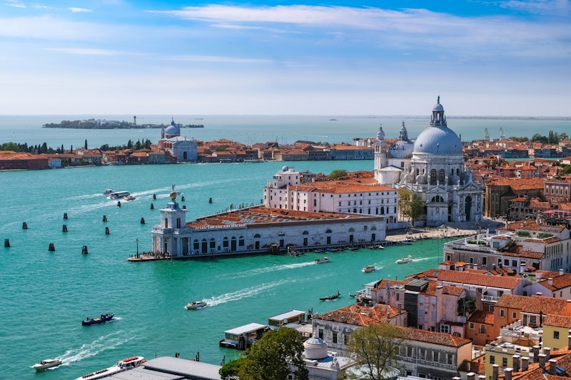 先着5組!SALE価格🎍絶対にはずせない世界遺産大国の4都市をめぐるツアー