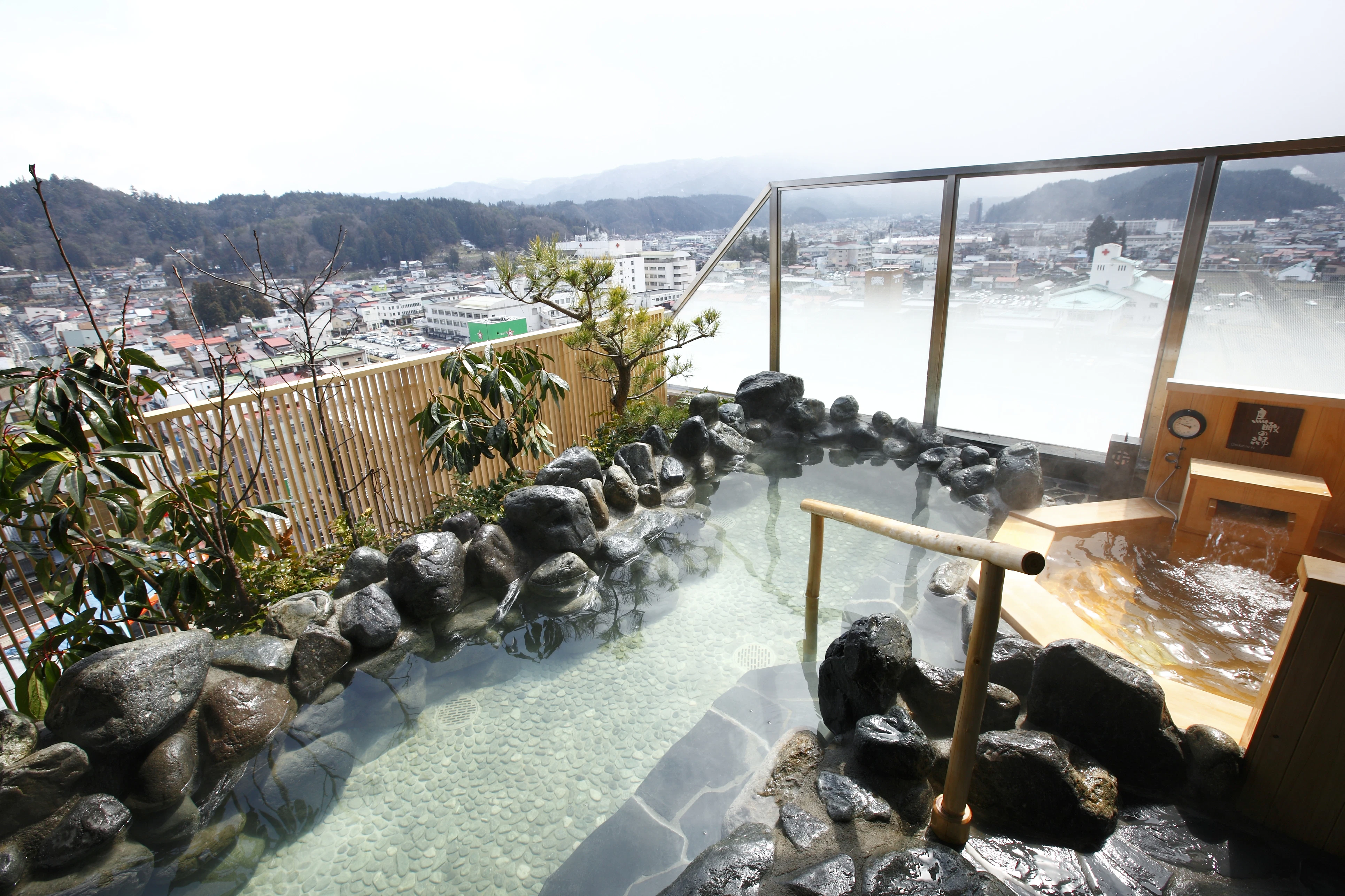 飛騨花里の湯 高山桜庵(共立リゾート)