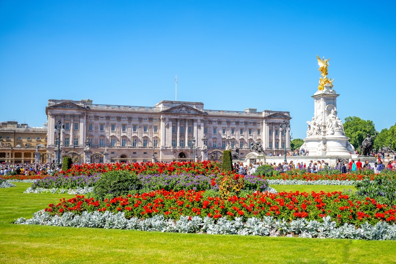 ロンドン＆パリを旅するプラン！ホテルはおまかせで安心。ビジネスクラス利用