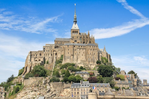 歴史ある建築と睡蓮の庭園を巡る旅！オペラ座エリアのホテル泊＆ビジネスクラス利用