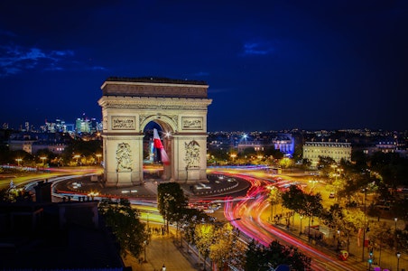 15名限定✨ビジネスクラス利用✈️外せない観光とたっぷりの自由時間でパリを満喫！添乗員と一緒の安心ツアー