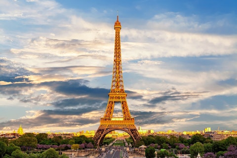 パリの観光スポットの風景
