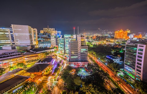 ボホール島観光つき！シティ中心エリア＆レストラン完備のホテル泊。ビジネスクラス利用