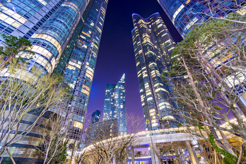 SALE価格 3/28(土)販売スタート🎂西面と南浦洞にアクセス便利！釜山鎭駅から徒歩5分の好立地なホテルにステイ