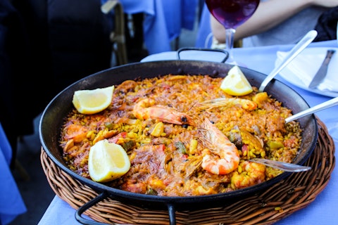 初めてのバルセロナ旅にぴったり！旧市街エリアで美食や観光を堪能する旅。送迎つき