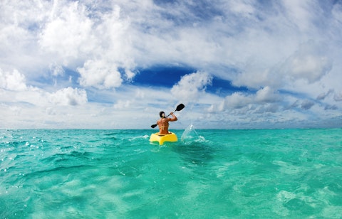 人気のオールインクルーシブリゾート！夢のラグーン水上ヴィラに宿泊。ビジネスクラス利用