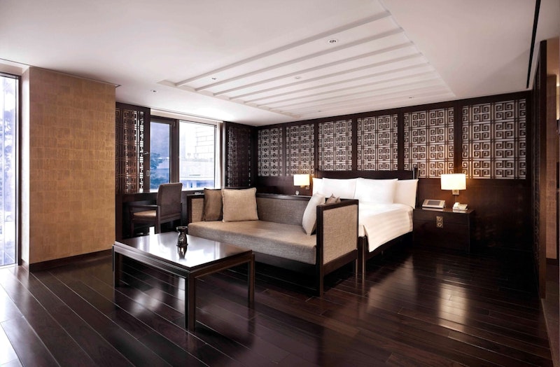 4日前まで予約OK！韓国式スパやゴルフ練習場併設の豪華5つ星ホテルで優雅なひとときを