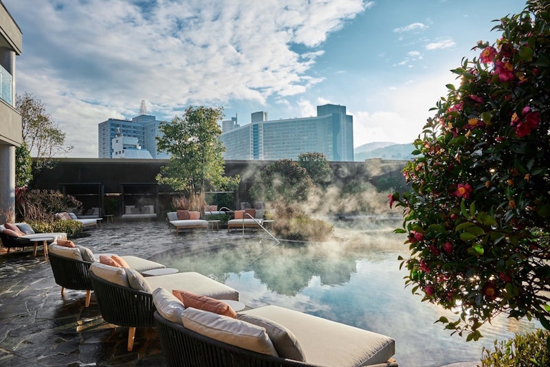 西面駅まで徒歩3分！カジノや免税店などの設備が充実する釜山最大級のホテルにステイ