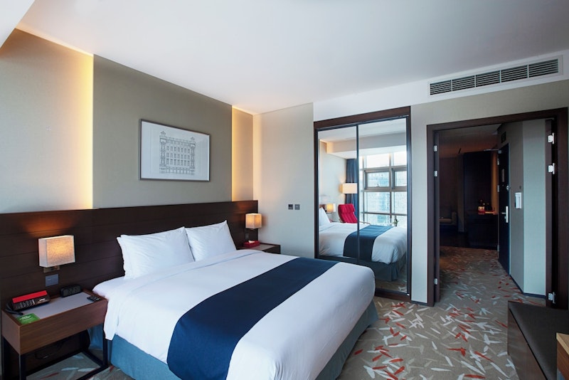 釜山駅から徒歩5分！パノラマビューを望むレストラン併設の4つ星ホテル滞在