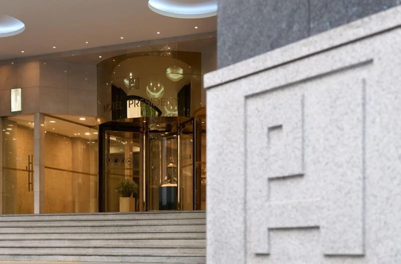 市庁駅から徒歩2分&ロッテ百貨店がすぐ近く!ソウル中心部の駅チカホテルに宿泊