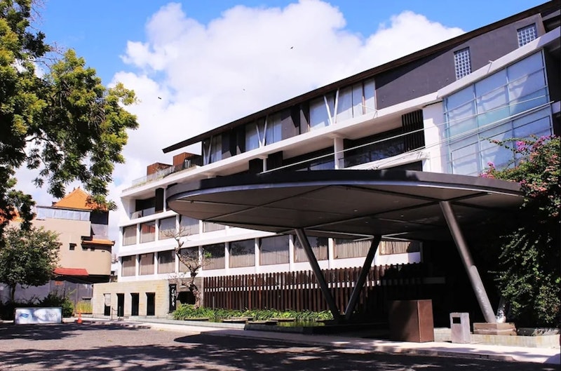 トランジットでシンガポール観光も！屋上プール併設の日系ホテル泊。ビジネスクラス利用