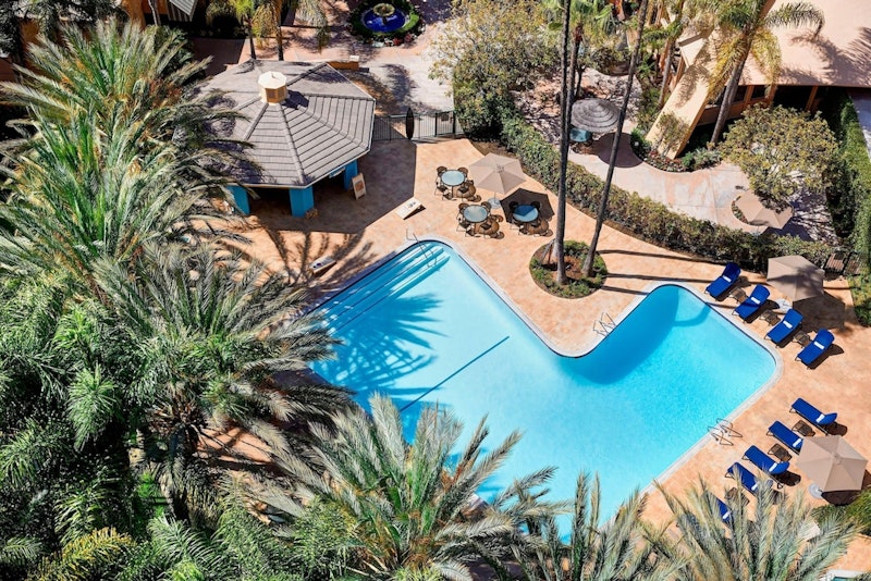 ディズニーランドパークチケットつき!カリフォルニア2都市の周遊プラン