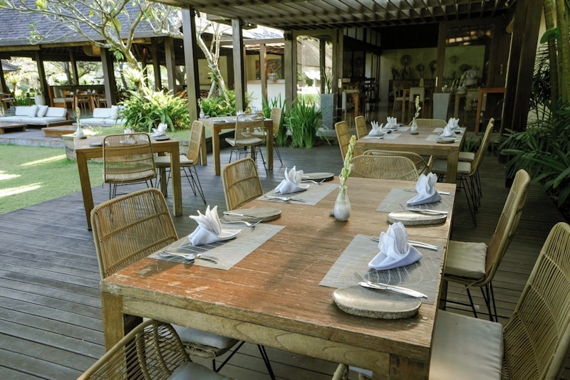 トランジットでシンガポール観光も！5つ星プライベートヴィラに宿泊。ビジネスクラス利用