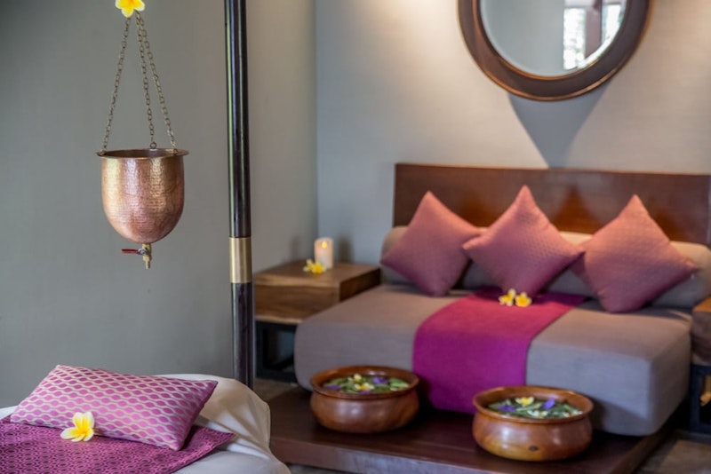 ビジネスクラスで快適な旅！スパやレストラン、バー併設のスミニャックのヴィラに滞在