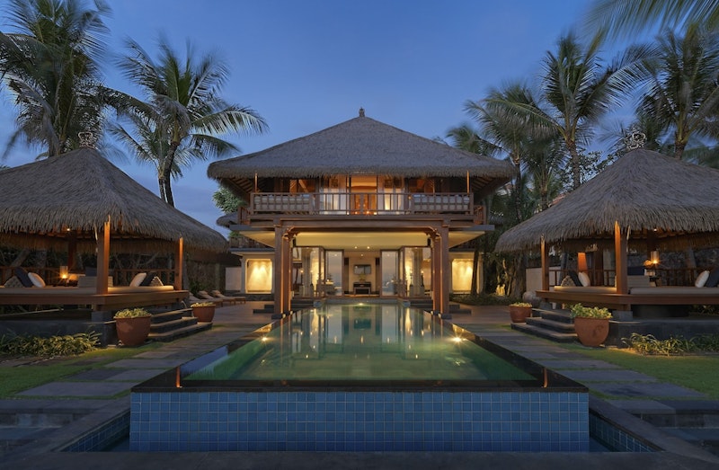 トランジットでシンガポール観光も！海が目の前の5つ星ホテルに宿泊。ビジネスクラス利用