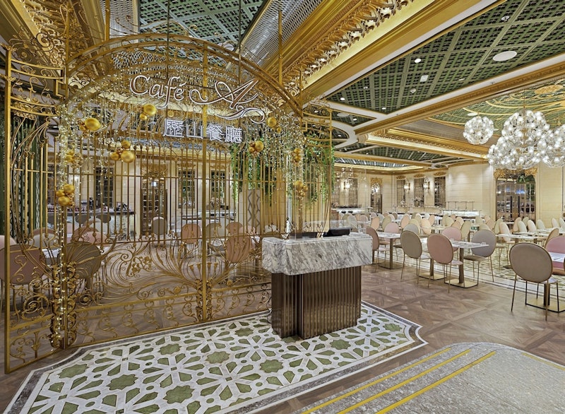 香港ディズニーランド 1デー・パーク・チケットつき！ゴージャスな駅チカホテルにステイ