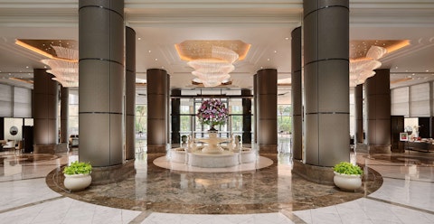 台北101に直結した好立地!施設充実の5つ星ホテルで至福のステイ。ビジネスクラス利用