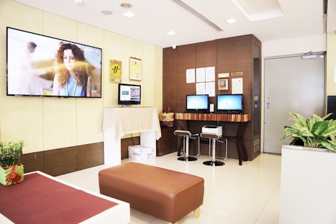 西門駅から徒歩5分のロケーションが魅力なホテルにステイ！往復送迎つき