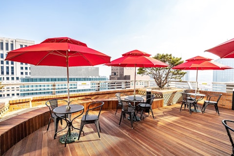 10日前まで予約OK!観光にぴったりな中心部のホテルに宿泊。金浦着で便利