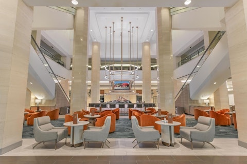 ディズニーは徒歩15分！アクティブ派にぴったりなホテルにステイ。ビジネスクラス利用