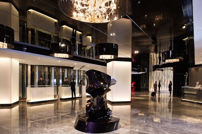 尖沙咀駅から徒歩3分！リフレッシュを楽しめるスパや屋内プールつきのホテル滞在