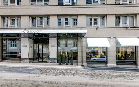 ヘルシンキ大聖堂に好アクセス！立地よしのおしゃれなホテル泊。プレミアムエコノミー利用