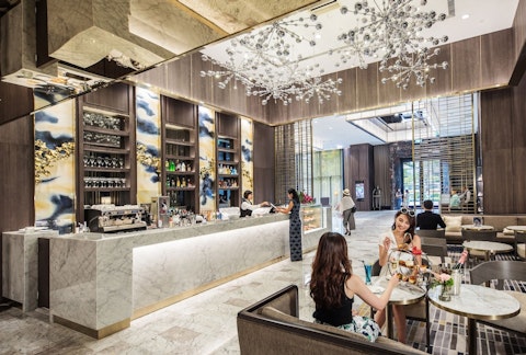 台北駅直結で周辺施設も充実！パノラマの絶景と美食も魅力の4つ星ホテルにステイ