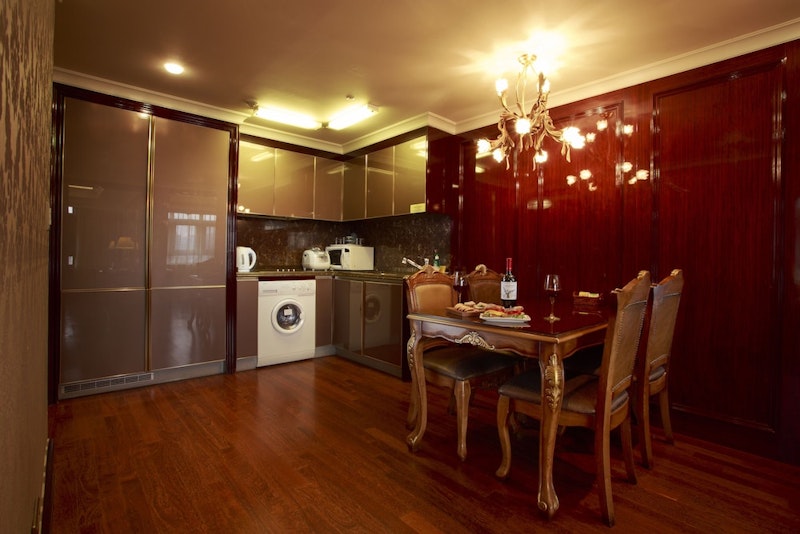 4日前まで予約OK!ゆったりした空間が広がる4人部屋のレジデンシャルホテル滞在