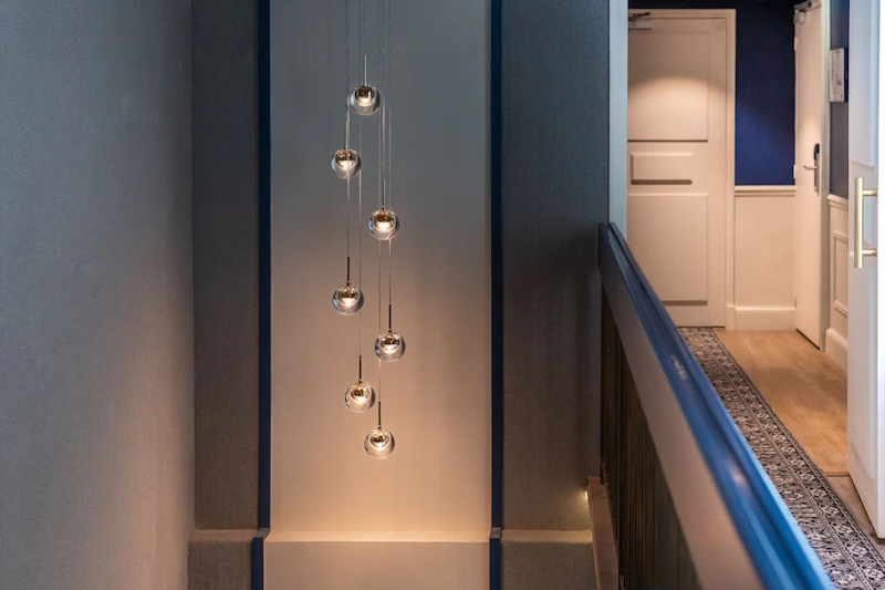 ルーブル美術館やチュイルリー公園が徒歩圏内！静かに過ごせるホテルにステイ